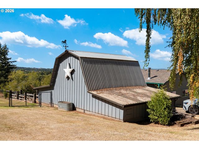 24801 Sw LADD HILL Rd, Sherwood, OR 97140