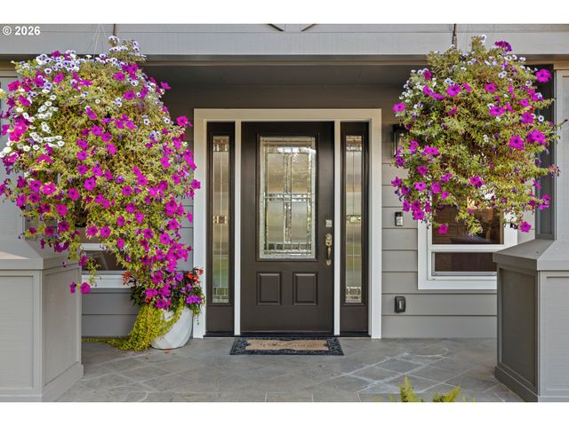 24801 Sw LADD HILL Rd, Sherwood, OR 97140