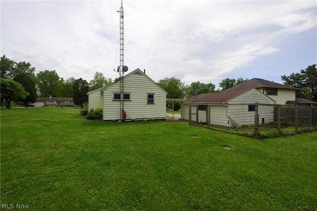 5185 Richville Drive SW, Navarre, OH 44662
