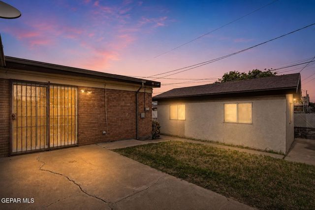 10544 BRISBANE Way, El Paso, TX 79924