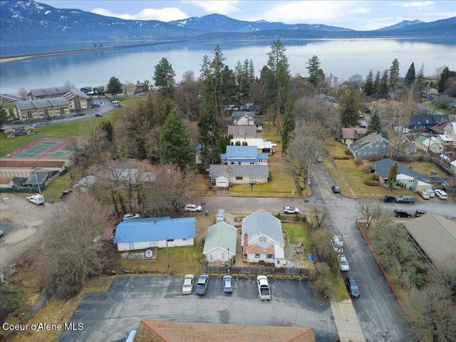 401 S 1st Ave, Sandpoint, ID 83864