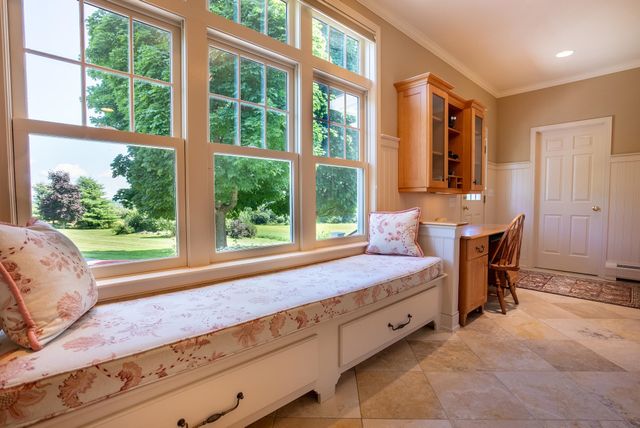 6 Luke Lane, Shelburne, VT 05482