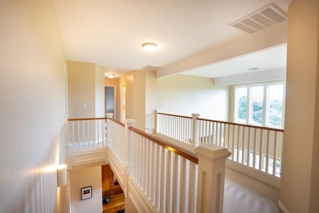 6 Luke Lane, Shelburne, VT 05482