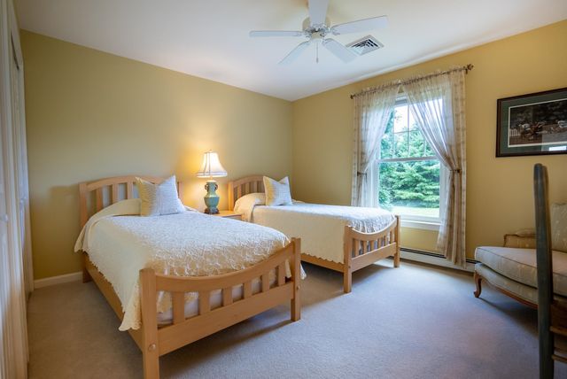 6 Luke Lane, Shelburne, VT 05482