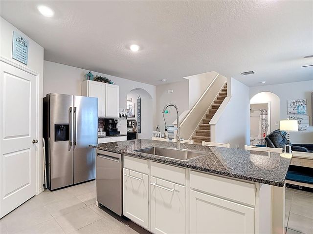 2510 KNIGHT ISLAND DRIVE, Brandon, FL 33511