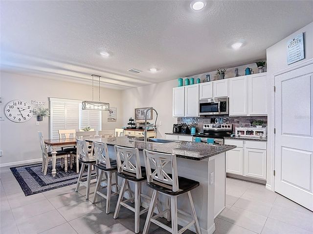 2510 KNIGHT ISLAND DRIVE, Brandon, FL 33511