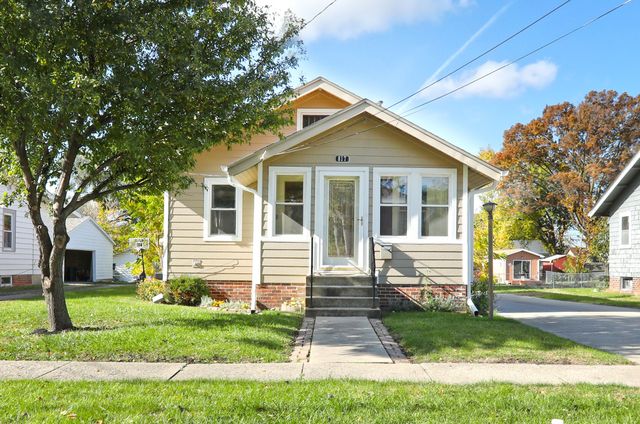 817 E 6th Street N, Newton, IA 50208