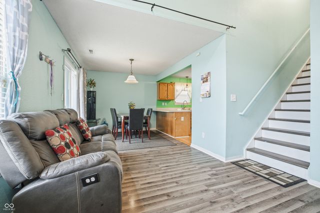 7141 Wellwood Drive, Indianapolis, IN 46217