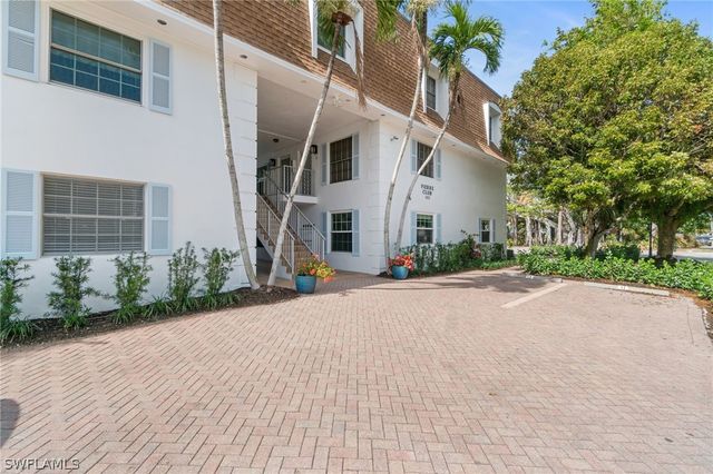 1222 Gordon DR 2, Naples, FL 34102
