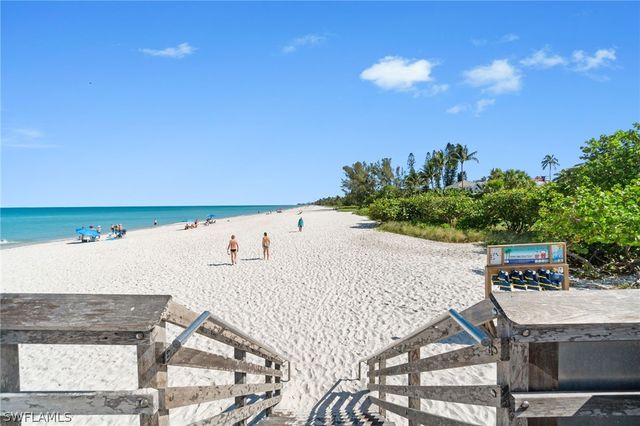 1222 Gordon DR 2, Naples, FL 34102