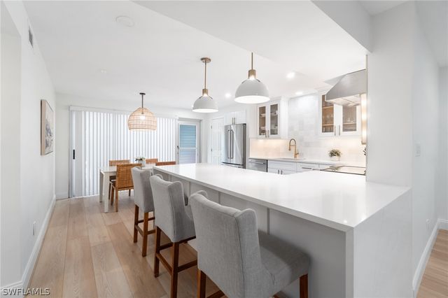 1222 Gordon DR 2, Naples, FL 34102