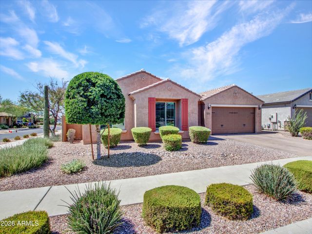 2539 W RABJOHN Road, Phoenix, AZ 85085