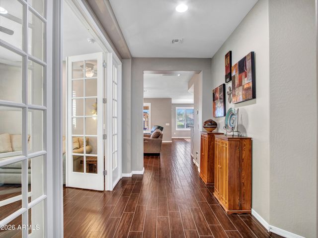 2539 W RABJOHN Road, Phoenix, AZ 85085
