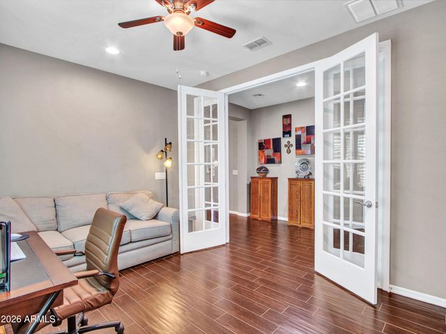 2539 W RABJOHN Road, Phoenix, AZ 85085