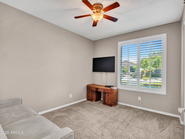 2539 W RABJOHN Road, Phoenix, AZ 85085