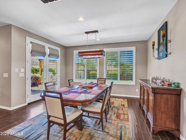 2539 W RABJOHN Road, Phoenix, AZ 85085
