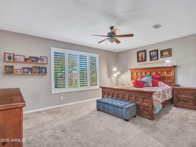 2539 W RABJOHN Road, Phoenix, AZ 85085