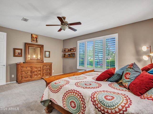 2539 W RABJOHN Road, Phoenix, AZ 85085