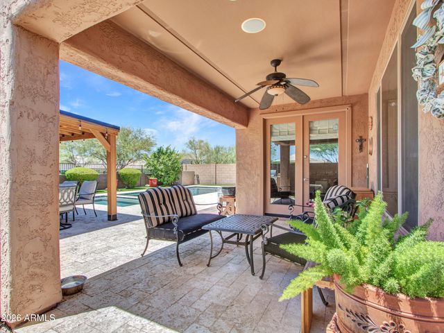 2539 W RABJOHN Road, Phoenix, AZ 85085