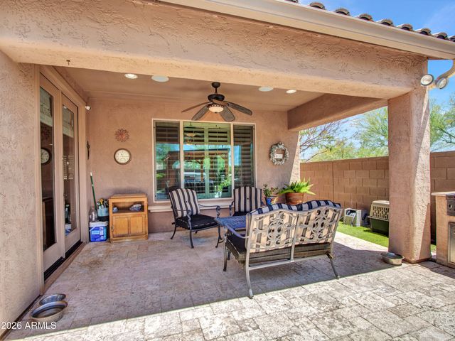 2539 W RABJOHN Road, Phoenix, AZ 85085