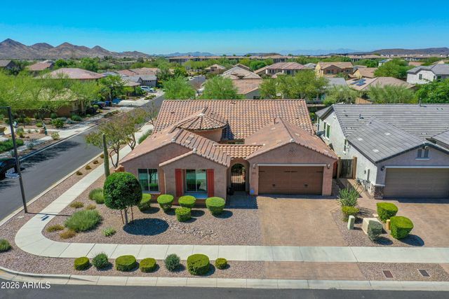 2539 W RABJOHN Road, Phoenix, AZ 85085