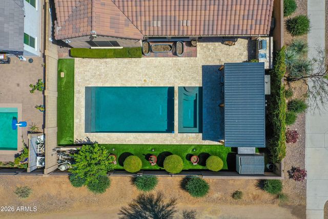 2539 W RABJOHN Road, Phoenix, AZ 85085