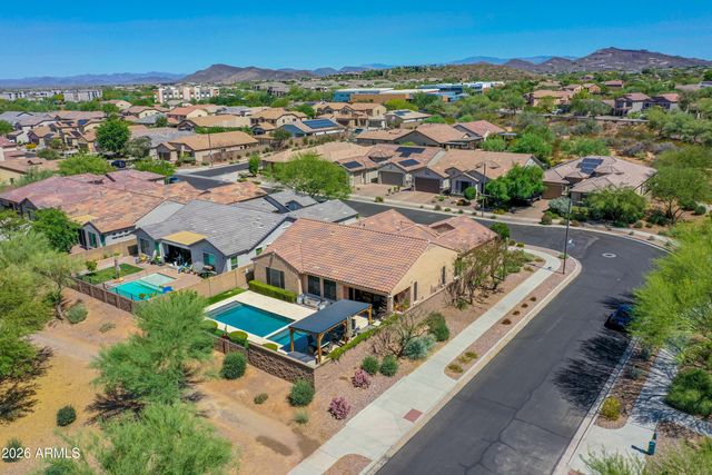 2539 W RABJOHN Road, Phoenix, AZ 85085
