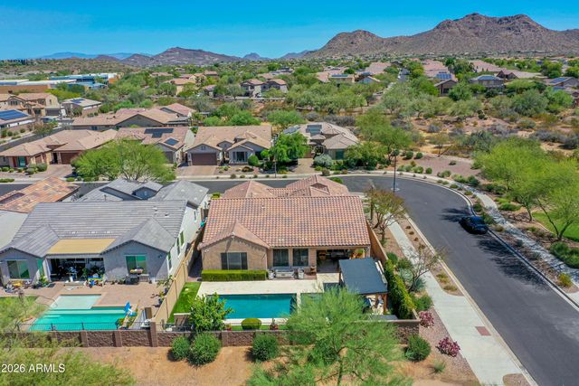 2539 W RABJOHN Road, Phoenix, AZ 85085