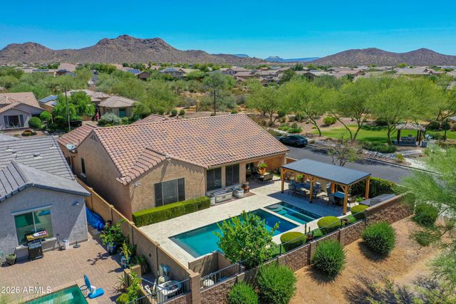 2539 W RABJOHN Road, Phoenix, AZ 85085