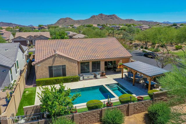 2539 W RABJOHN Road, Phoenix, AZ 85085