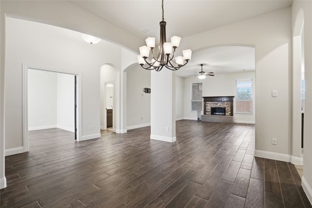 1624 Barrel Oak Drive, Fort Worth, TX 76028