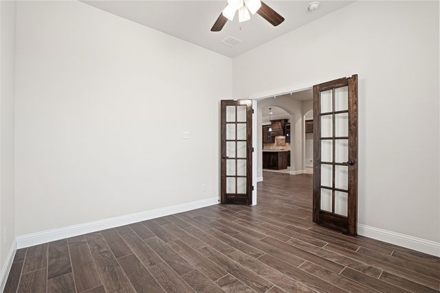 1624 Barrel Oak Drive, Fort Worth, TX 76028