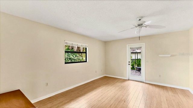 270 LAUREL HOLLOW DRIVE 34, Nokomis, FL 34275