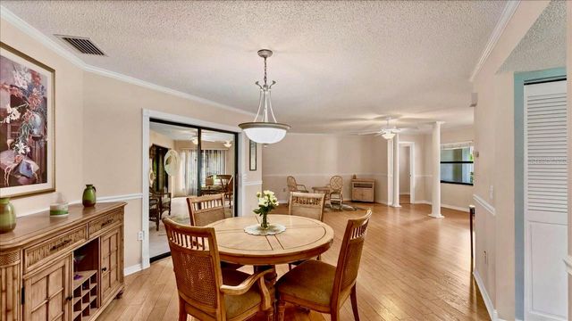 270 LAUREL HOLLOW DRIVE 34, Nokomis, FL 34275