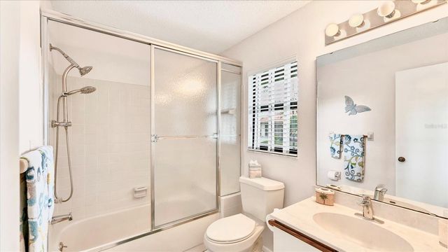 270 LAUREL HOLLOW DRIVE 34, Nokomis, FL 34275