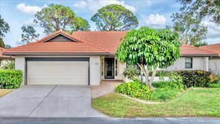 270 LAUREL HOLLOW DRIVE 34, Nokomis, FL 34275