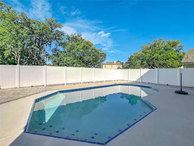 1593 LAWNDALE CIRCLE, Winter Park, FL 32792