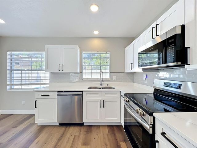 1593 LAWNDALE CIRCLE, Winter Park, FL 32792