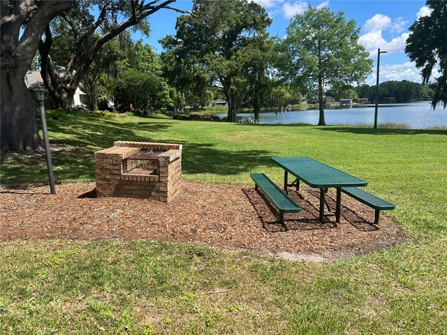 1593 LAWNDALE CIRCLE, Winter Park, FL 32792
