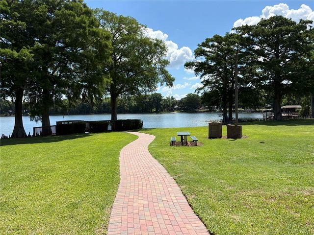 1593 LAWNDALE CIRCLE, Winter Park, FL 32792