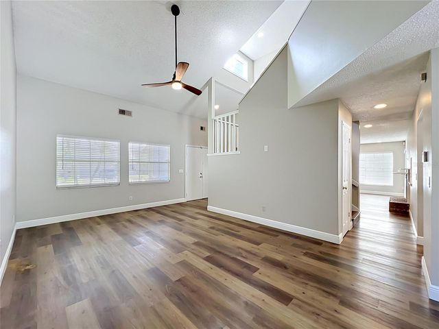 1593 LAWNDALE CIRCLE, Winter Park, FL 32792