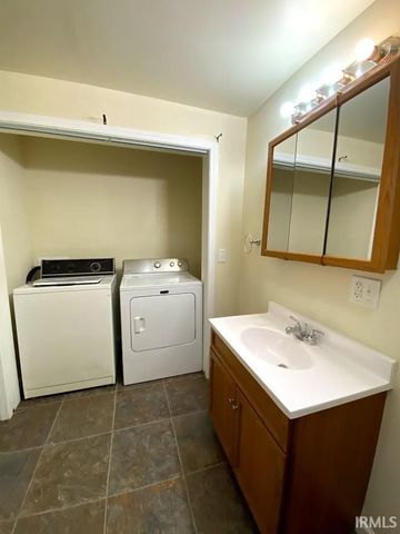 511 N Lincoln Street, Bloomington, IN 47408