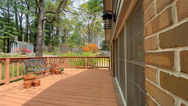 2901 Victoria Drive, Marietta, GA 30068