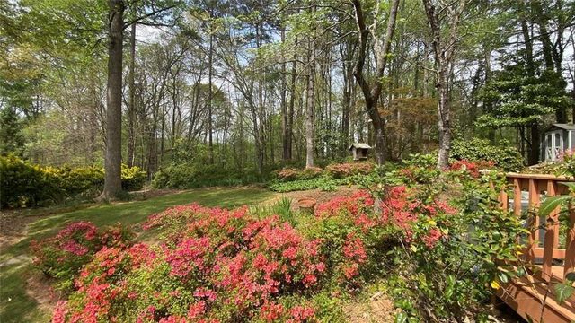 2901 Victoria Drive, Marietta, GA 30068