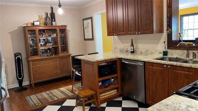 2901 Victoria Drive, Marietta, GA 30068