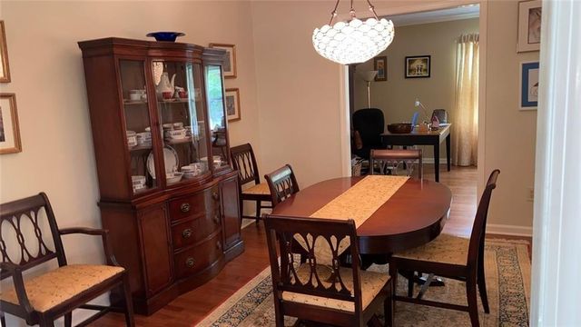 2901 Victoria Drive, Marietta, GA 30068