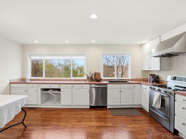 7656 S Grape Way, Centennial, CO 80122