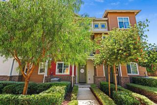 389 Basswood Cmn 9, Livermore, CA 94551
