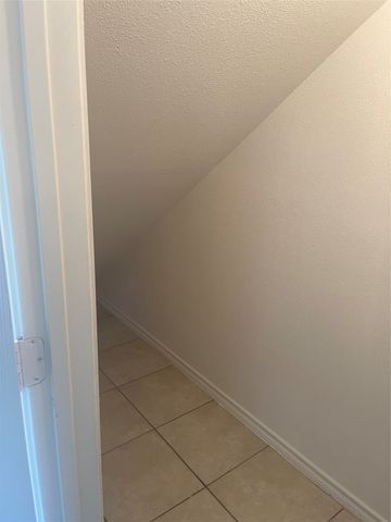 4602 Alamosa Street, Fort Worth, TX 76119