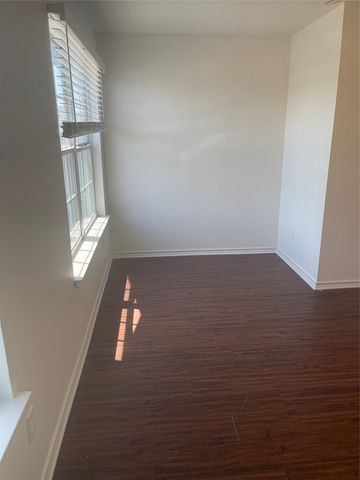 4602 Alamosa Street, Fort Worth, TX 76119